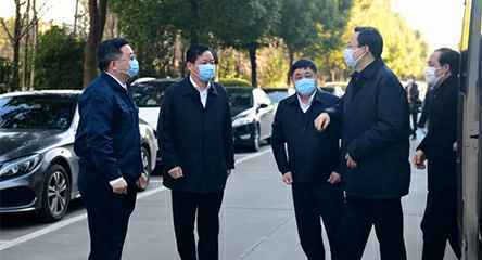 省委常委、苏州市委书记蓝绍敏来到兰州戈伟网络技术服务有限公司调研